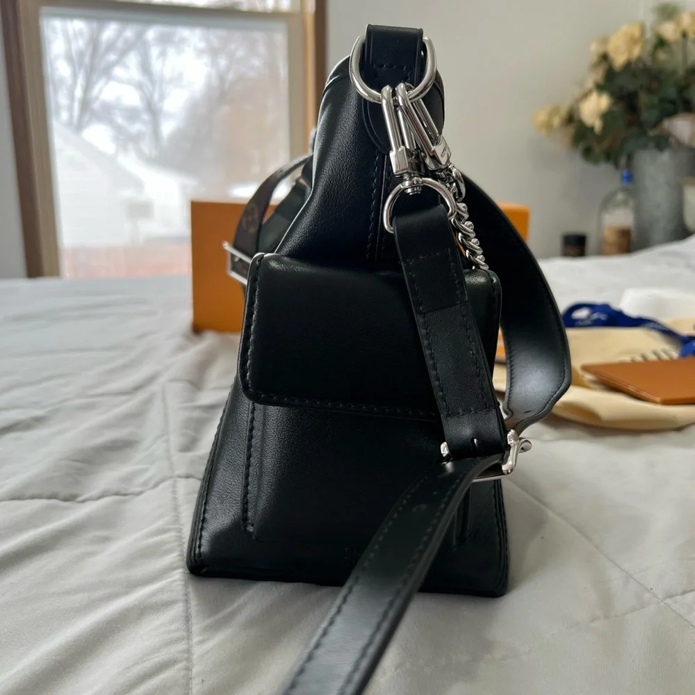 Black Leather Shoulder Bag with Monogram Strap - Picture 3 of 11